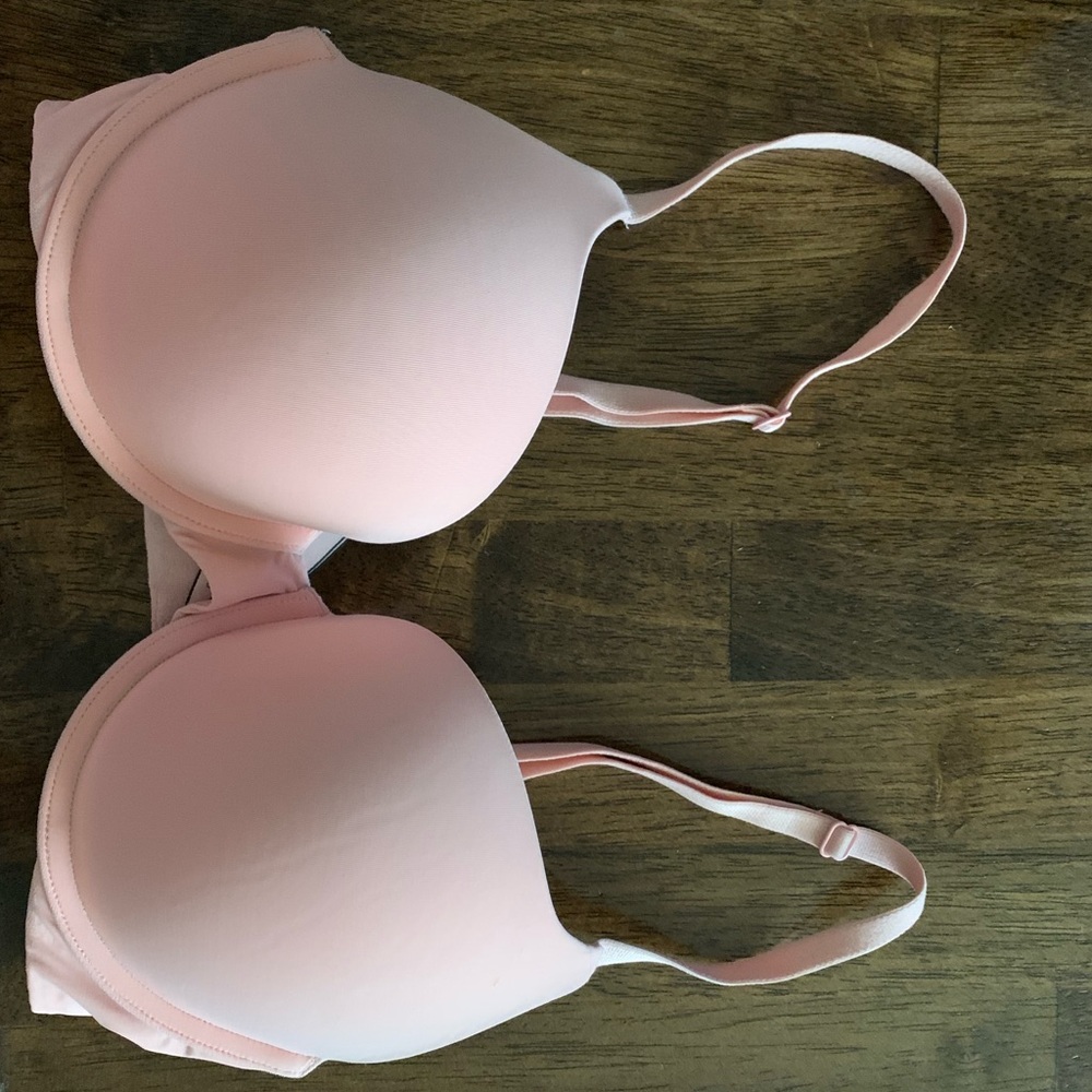 Victoria’s Secret perfect shape bra